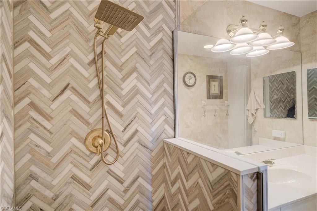 20916 Island Sound Cir, Unit 305, Estero, FL 33928 Photo