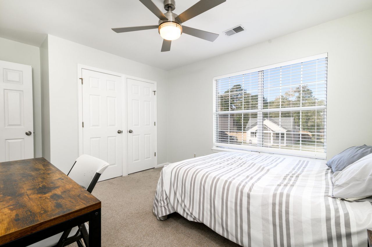 42 Woodleaf Court Photo 19