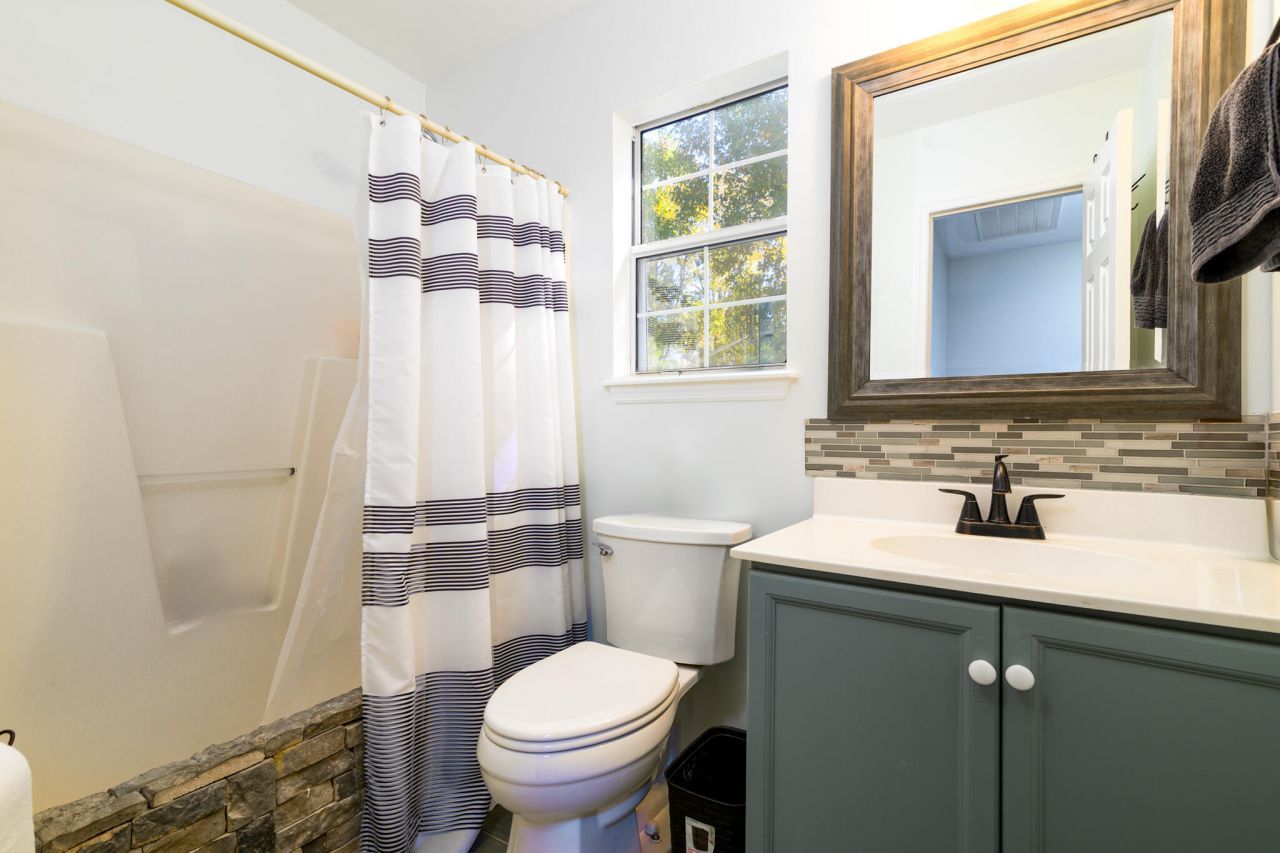 42 Woodleaf Court Photo 21