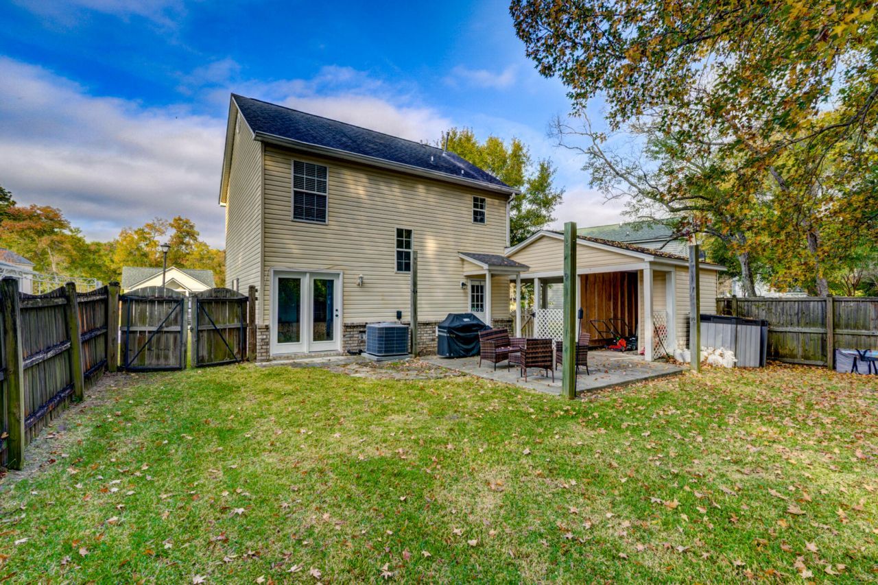 42 Woodleaf Court Photo 26