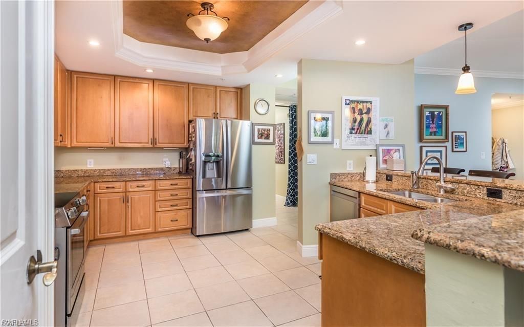 5704 Cape Harbour Dr, Unit 105, Cape Coral, FL 33914 Photo