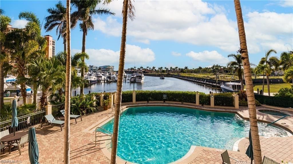 5704 Cape Harbour Dr, Unit 105, Cape Coral, FL 33914 Photo