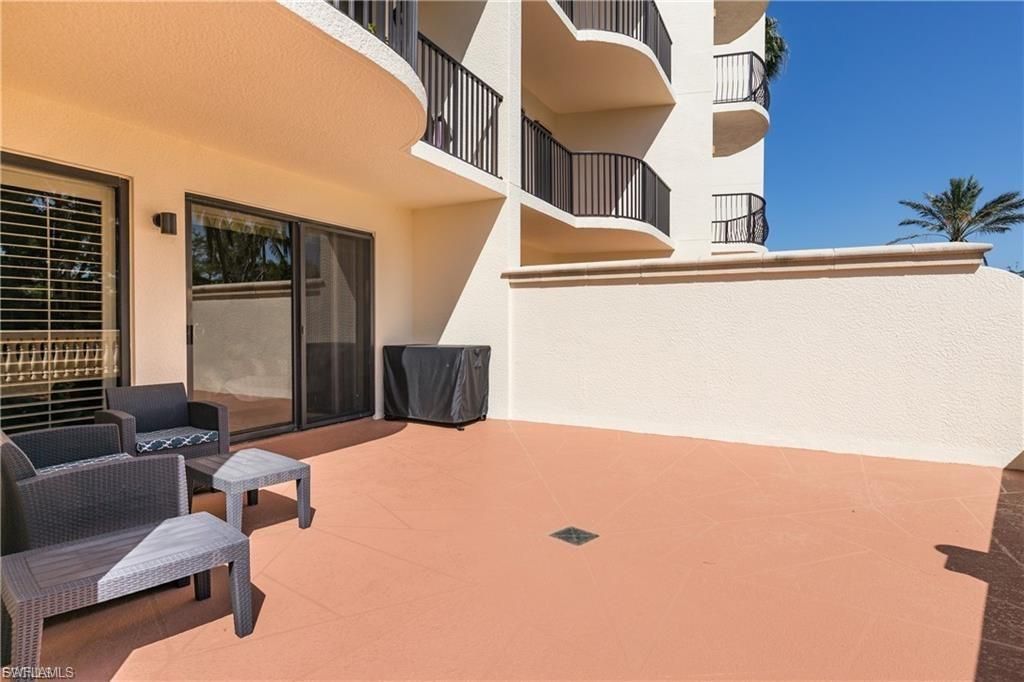 5704 Cape Harbour Dr, Unit 105, Cape Coral, FL 33914 Photo