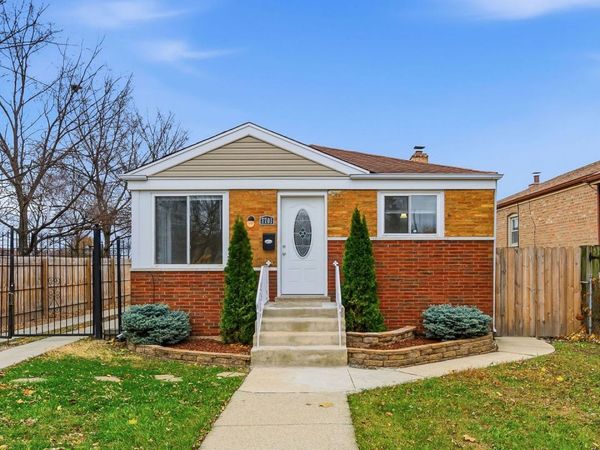 7701 S Christiana Avenue, Chicago, IL 60652