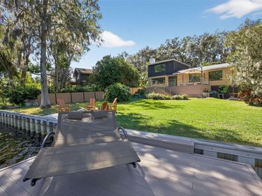 511 S RIVERHILLS DRIVE, TEMPLE TERRACE, FL 33617