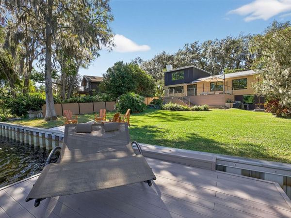 511 S RIVERHILLS DRIVE, TEMPLE TERRACE, FL 33617