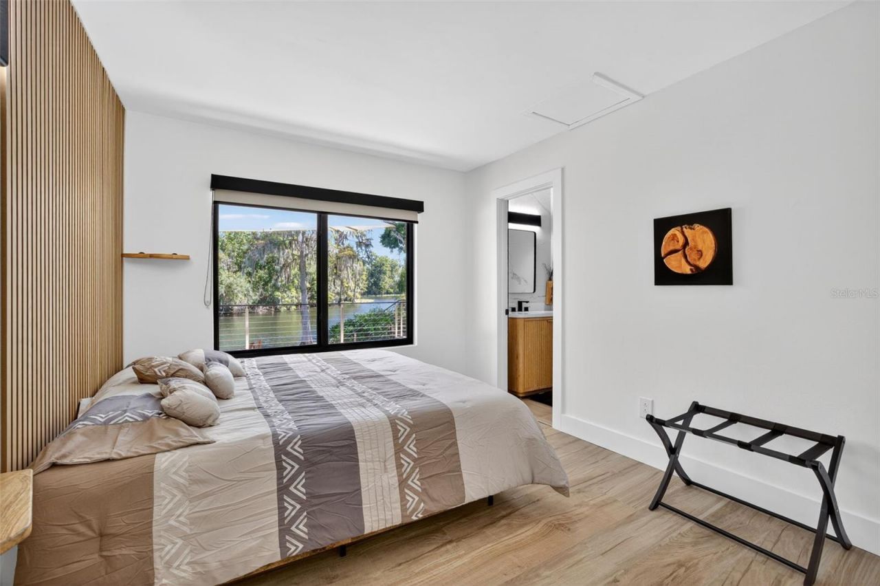 511 S Riverhills Drive, Temple Terrace, FL 33617 Photo