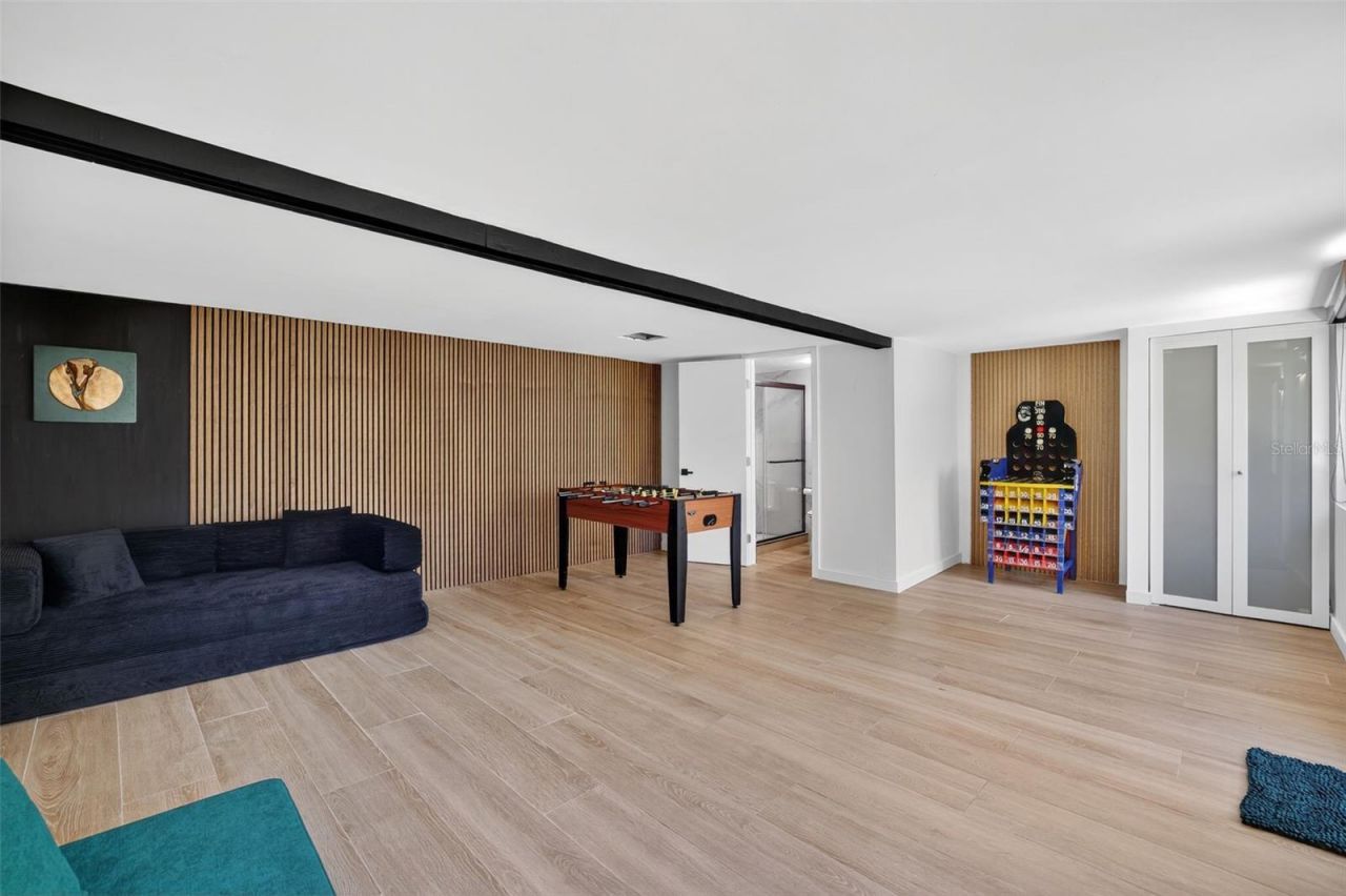 511 S Riverhills Drive, Temple Terrace, FL 33617 Photo