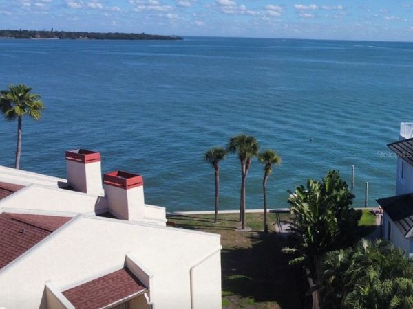 7550 SUNSHINE SKYWAY LANE S, Unit P11, ST PETERSBURG, FL 33711