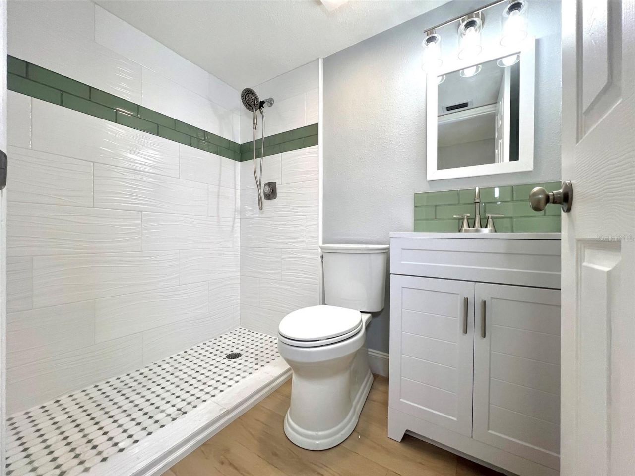 7550 Sunshine Skyway Lane S, Unit P11, Saint Petersburg, FL 33711 Photo