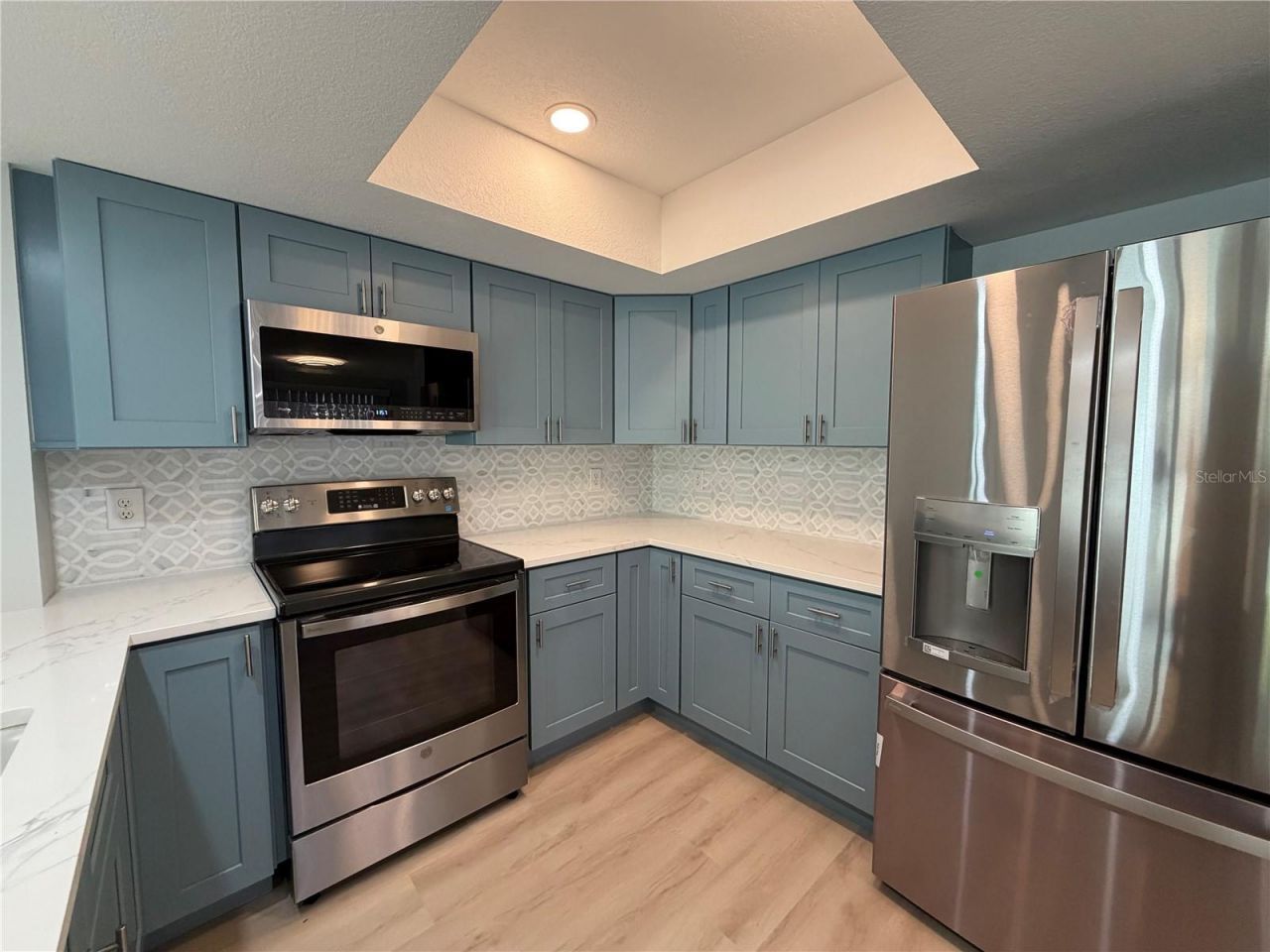 7550 Sunshine Skyway Lane S, Unit P11, Saint Petersburg, FL 33711 Photo