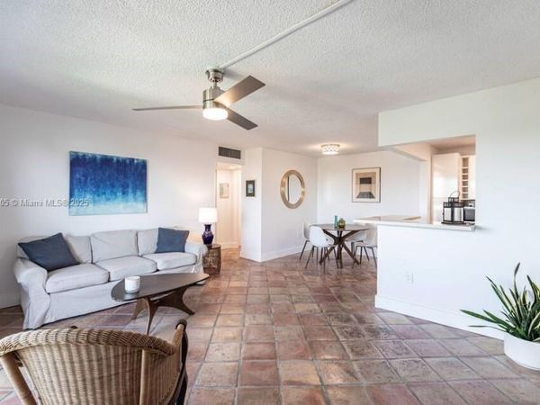 Unit 605, Miami Beach, FL 33139