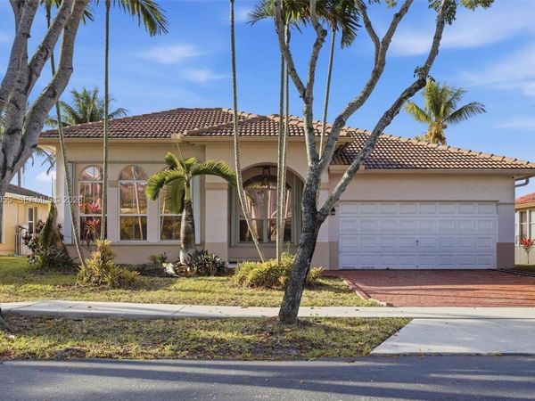 13166 SW 21st St, Miramar, FL 33027