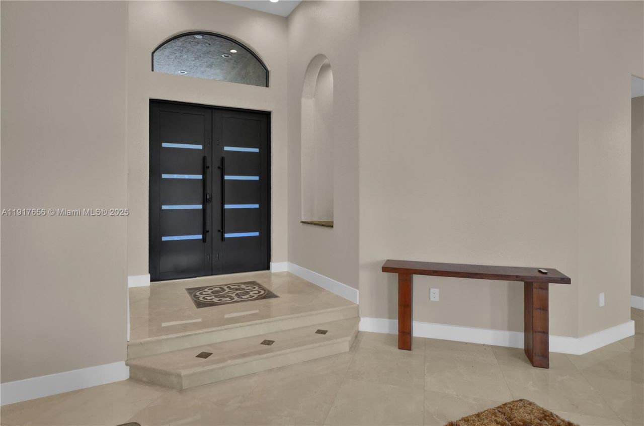 14896 SW 38th St, Davie, FL 33331 Photo