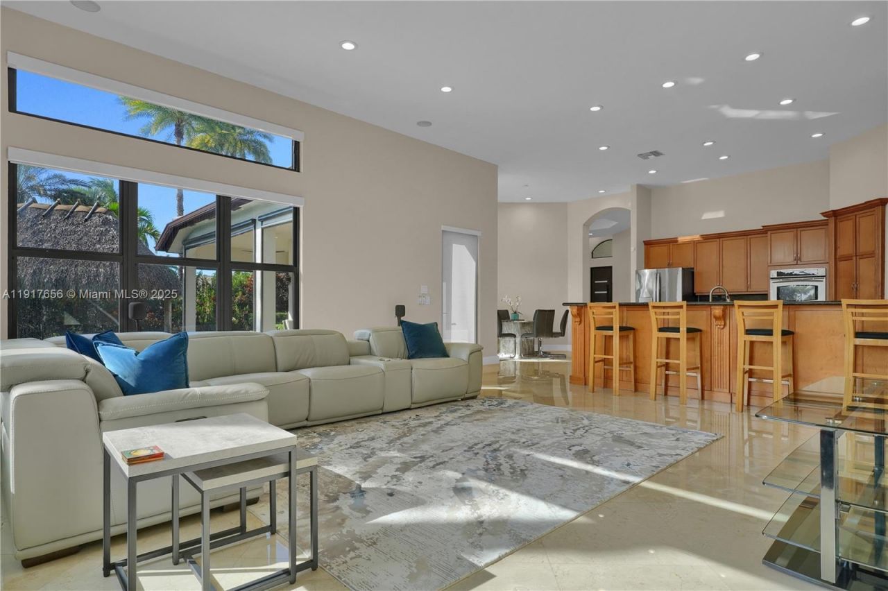 14896 SW 38th St, Davie, FL 33331 Photo