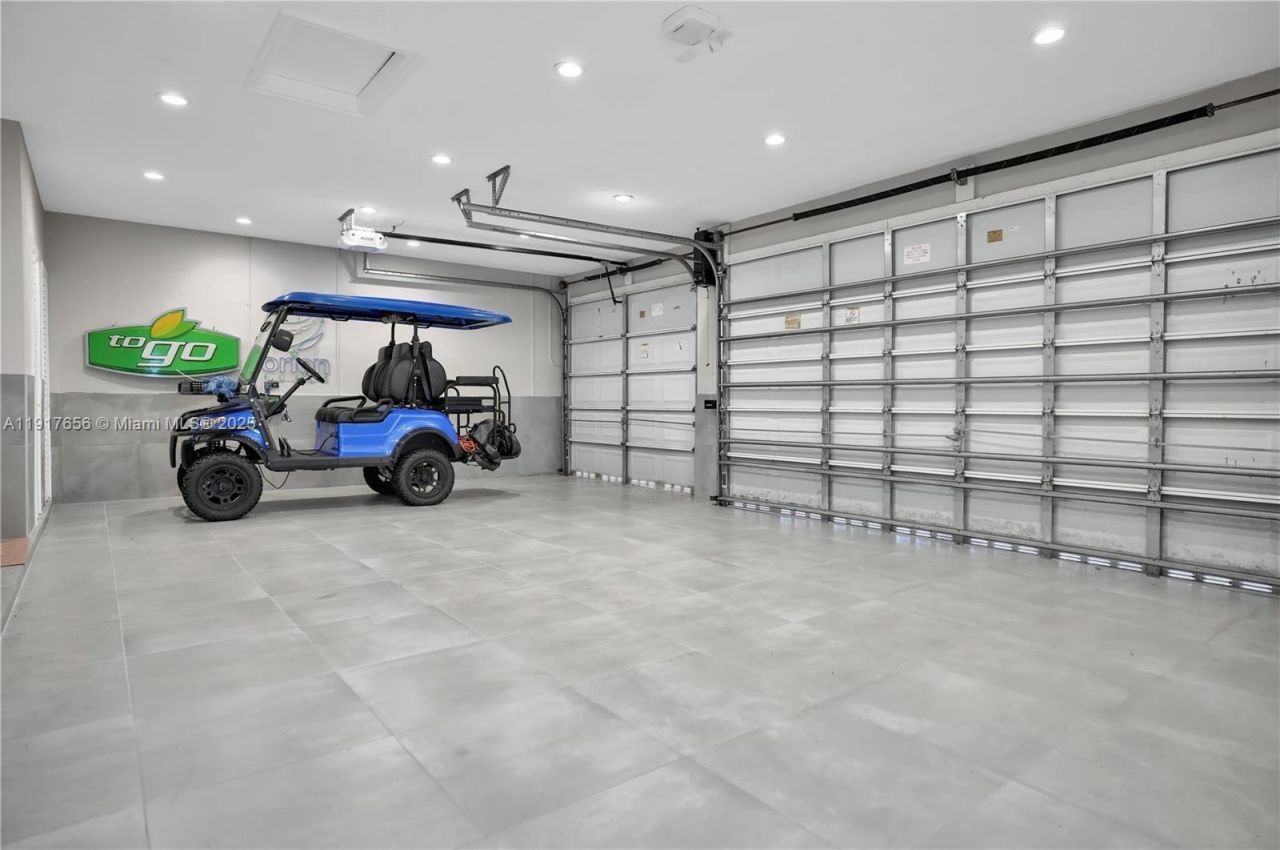 14896 SW 38th St, Davie, FL 33331 Photo