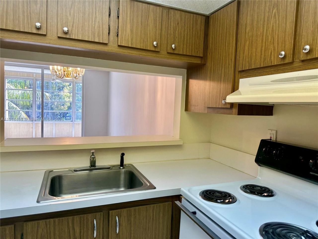 9101 Lime Bay Blvd, Unit 302, Tamarac, FL 33321 Photo