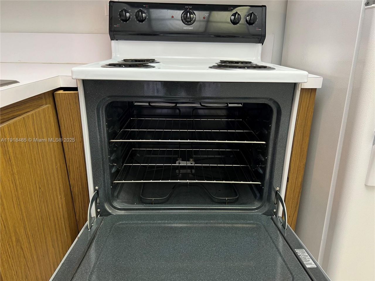 9101 Lime Bay Blvd, Unit 302, Tamarac, FL 33321 Photo