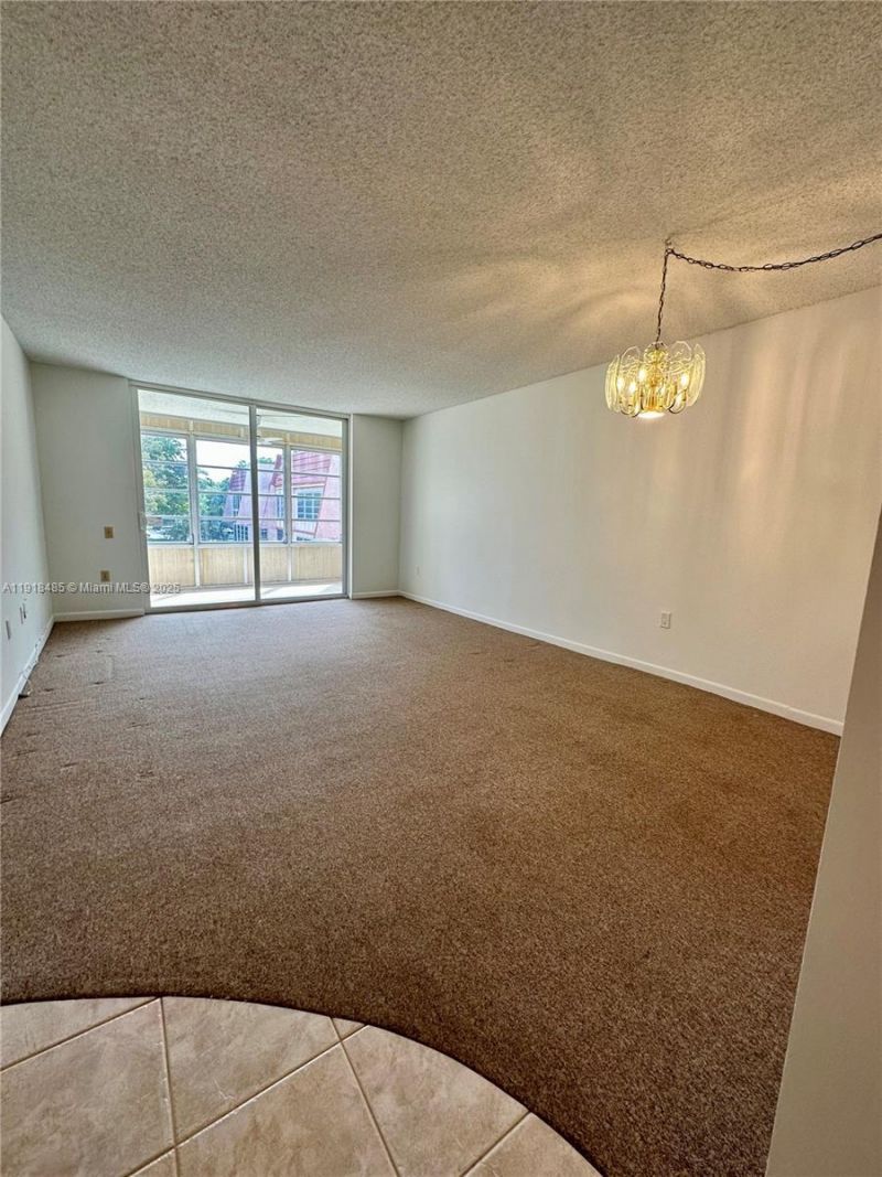 9101 Lime Bay Blvd, Unit 302, Tamarac, FL 33321 Photo