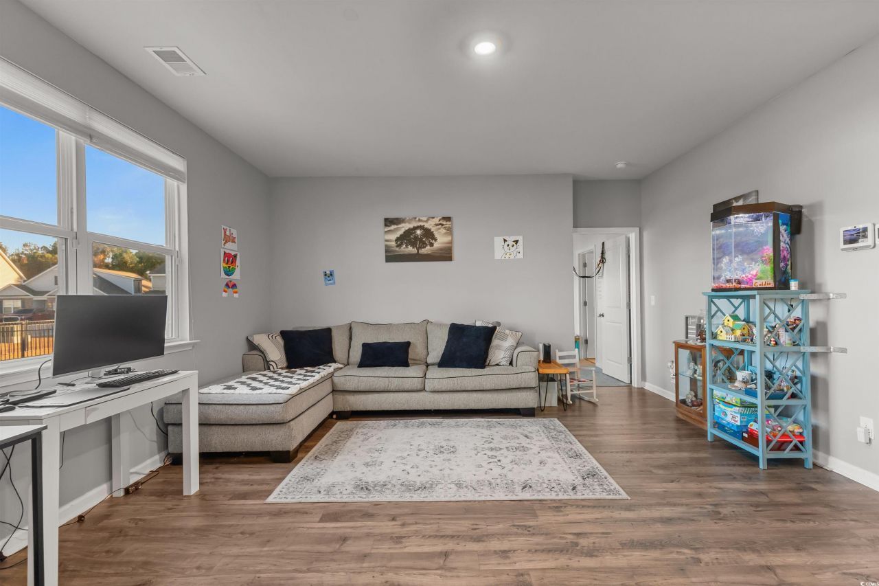 2004 Musgrove Mill Way Photo 9