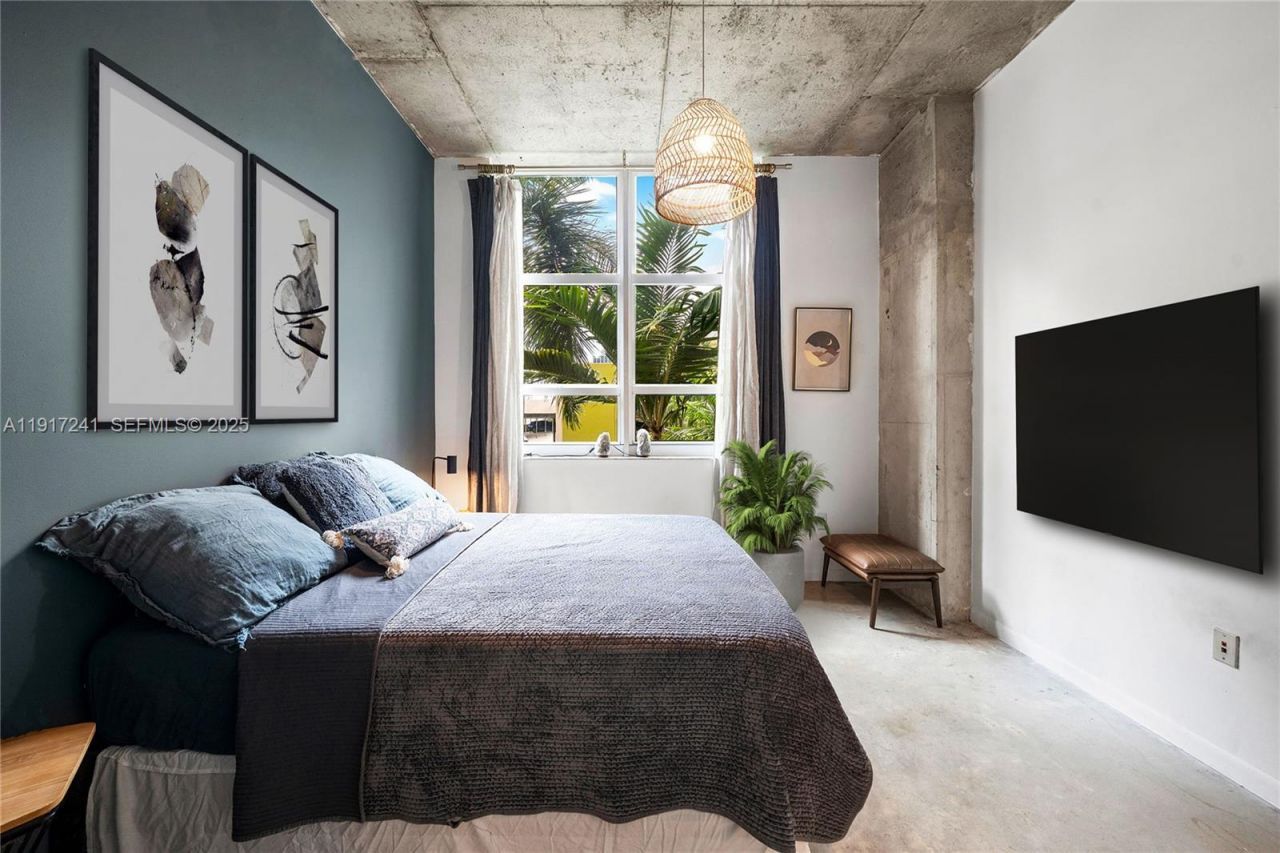 2001 Biscayne Blvd, Unit 2409, Miami, FL 33137 Photo