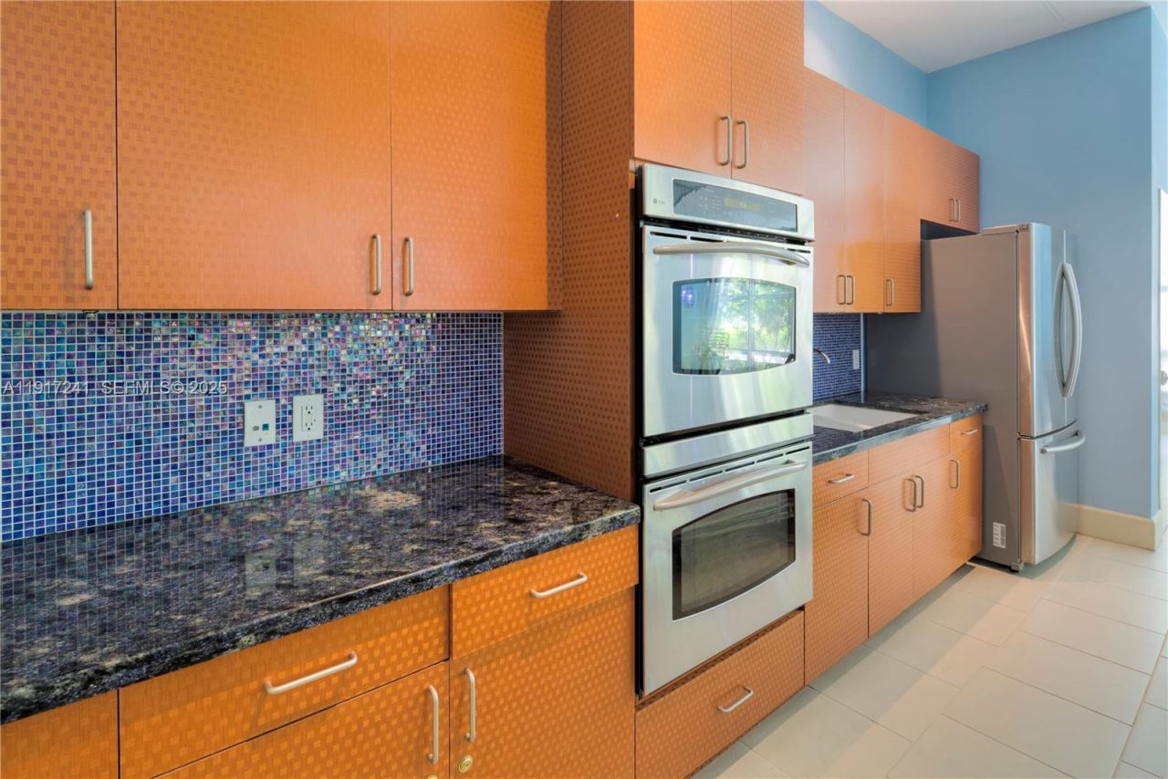 2001 Biscayne Blvd, Unit 2409, Miami, FL 33137 Photo