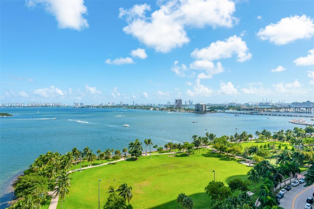 2001 Biscayne Blvd, Unit 2409, Miami, FL 33137 Photo