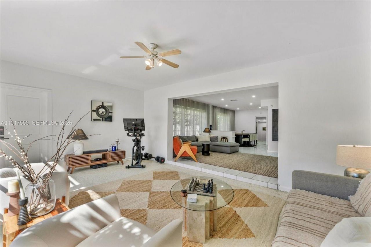 700 S Shore Dr, Miami Beach, FL 33141 Photo