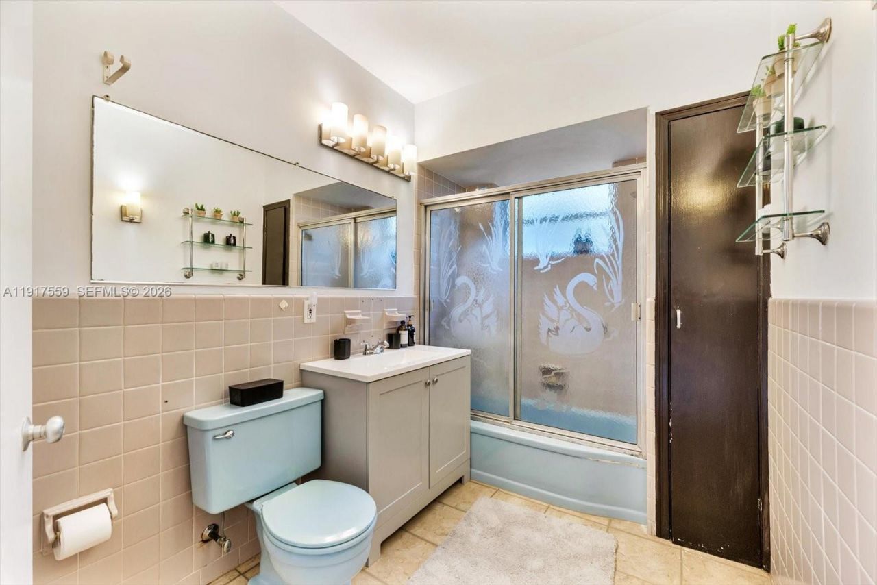 700 S Shore Dr, Miami Beach, FL 33141 Photo