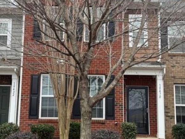 18478 W Catawba Avenue, Cornelius, NC 28031