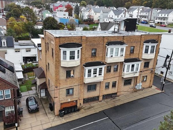 201 E KLINE AVENUE, LANSFORD, PA 18232