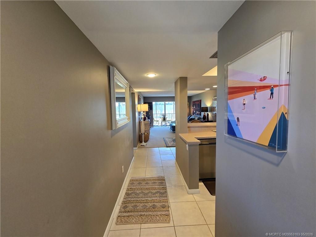 5564 NE Gulfstream Way, Stuart, FL 34996 Photo