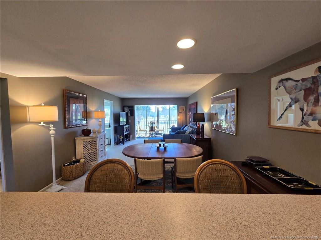 5564 NE Gulfstream Way, Stuart, FL 34996 Photo