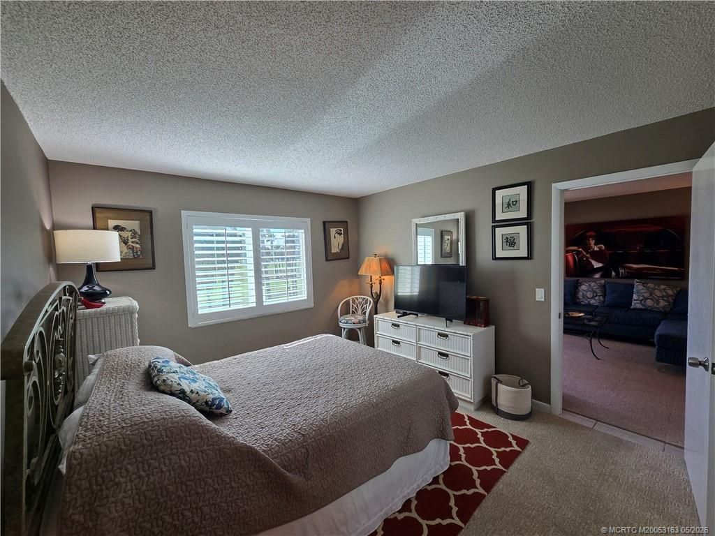5564 NE Gulfstream Way, Stuart, FL 34996 Photo