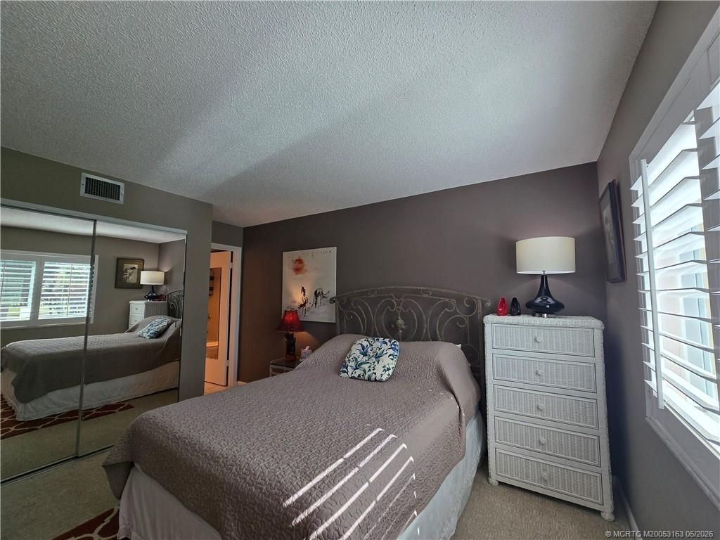 5564 NE Gulfstream Way, Stuart, FL 34996 Photo