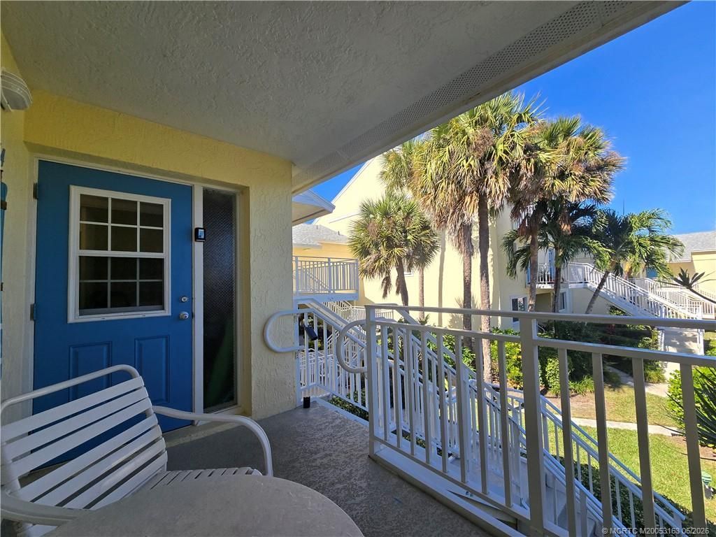 5564 NE Gulfstream Way, Stuart, FL 34996 Photo