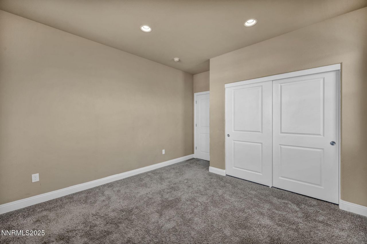 1211 W Cottage Loop, Gardnerville, NV 89460 Photo