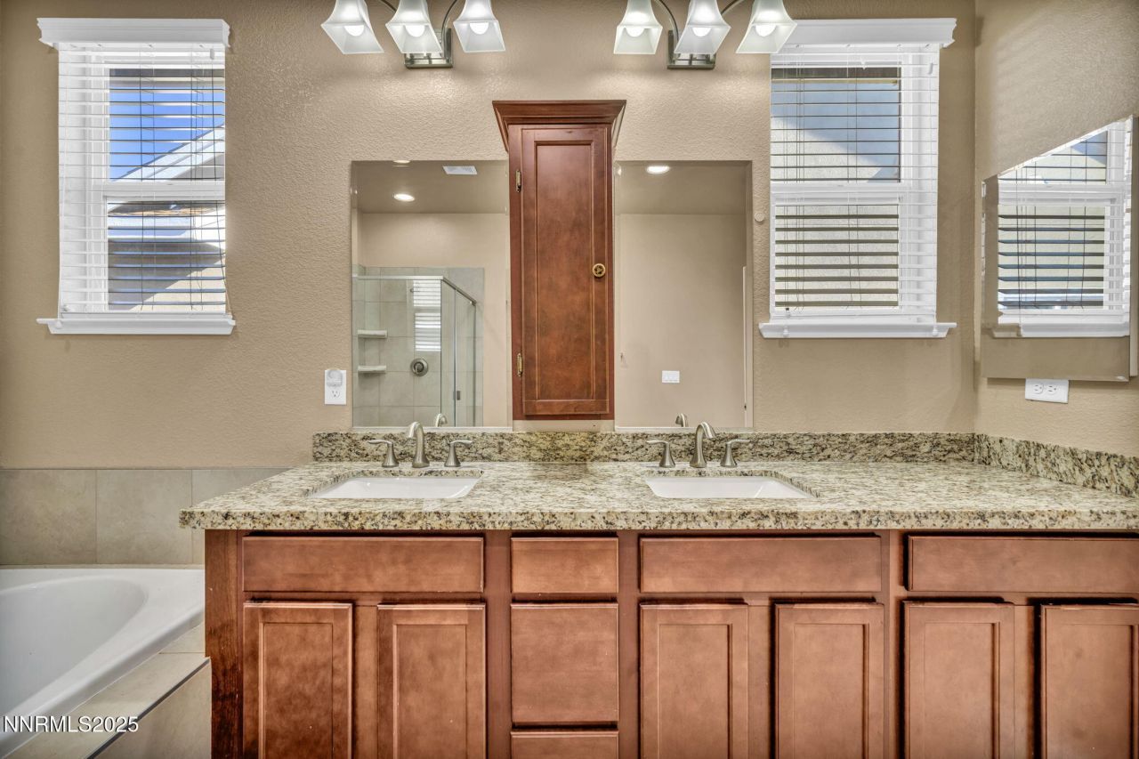 1211 W Cottage Loop, Gardnerville, NV 89460 Photo