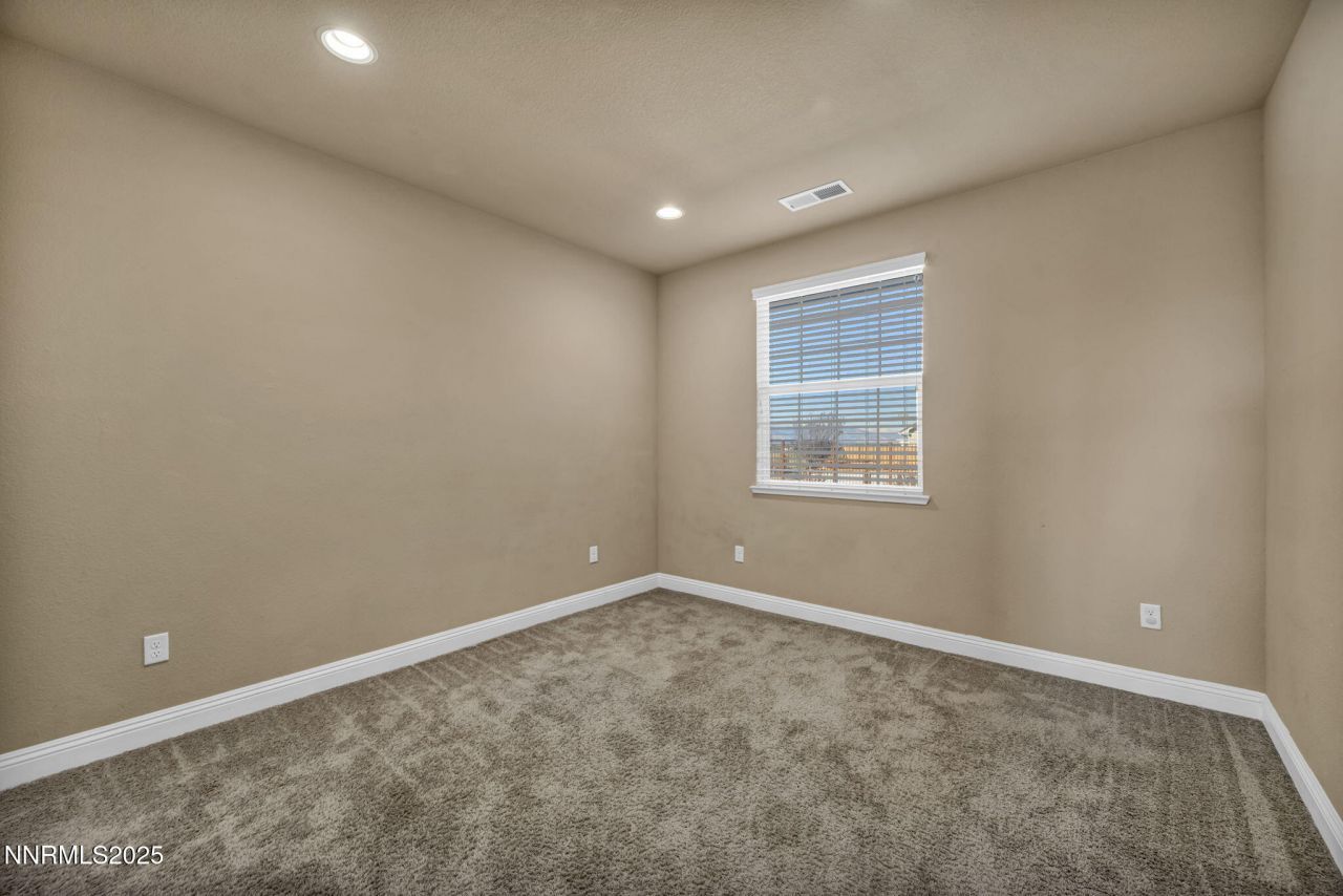1211 W Cottage Loop, Gardnerville, NV 89460 Photo