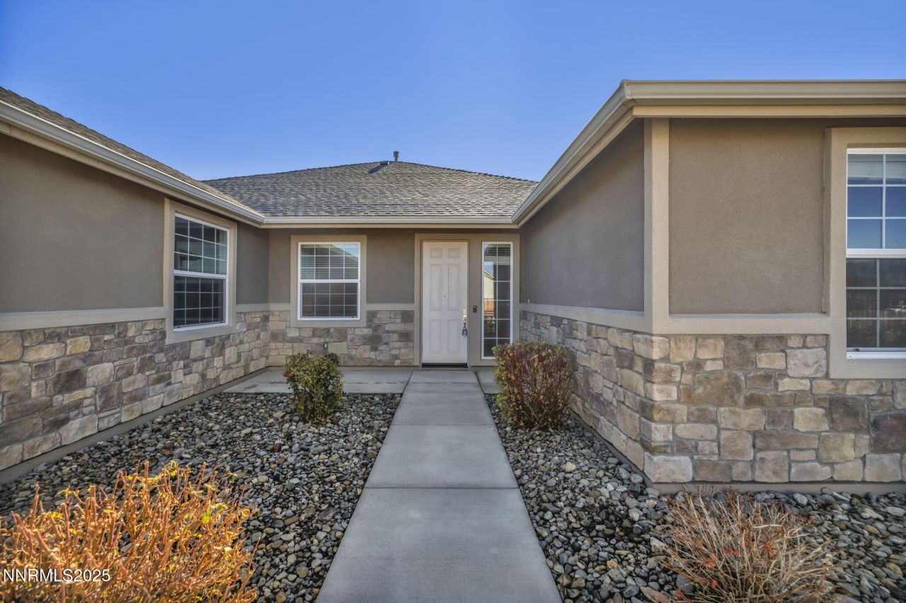 1211 W Cottage Loop, Gardnerville, NV 89460 Photo