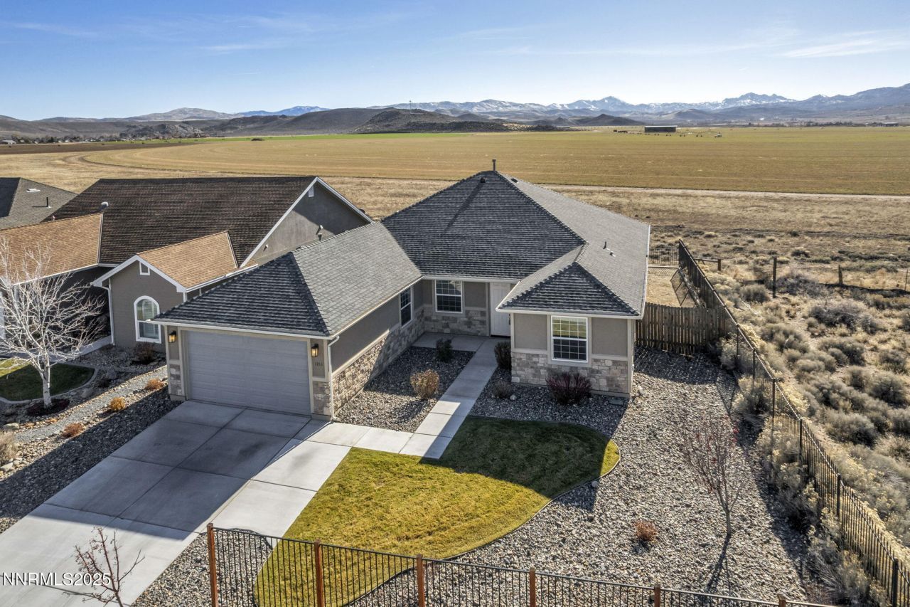 1211 W Cottage Loop, Gardnerville, NV 89460 Photo
