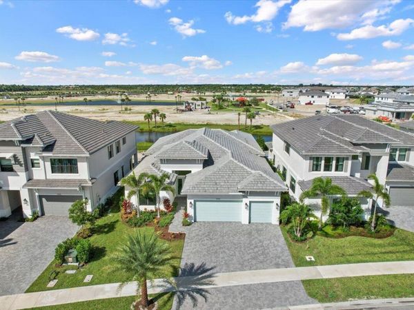 9949 Migration Point, Palm Beach Gardens, FL 33412