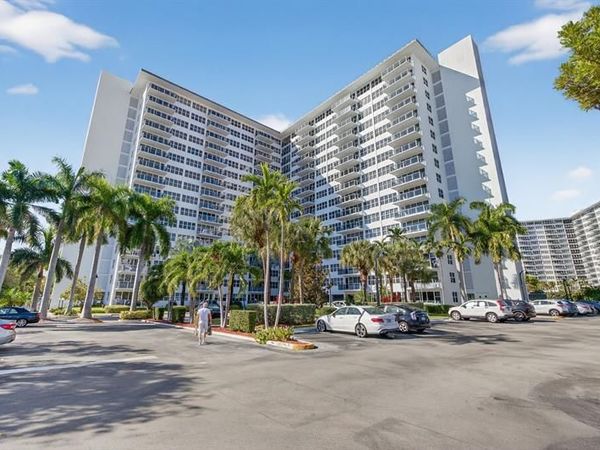 3333 NE 34th St, Unit 615, Fort Lauderdale, FL 33308