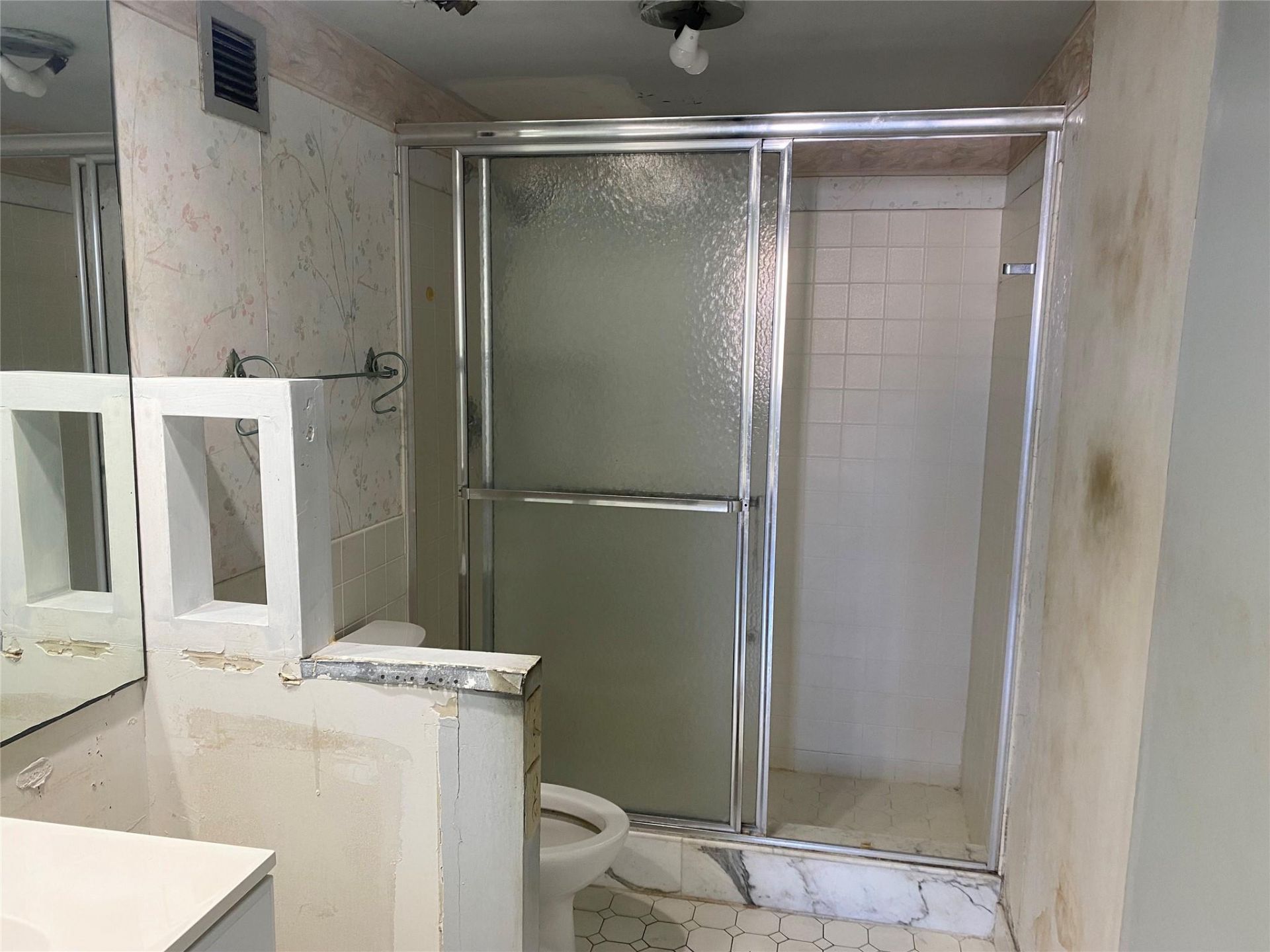 305 N Pompano Beach Boulevard, Unit 1511, Pompano Beach, FL 33062 Photo