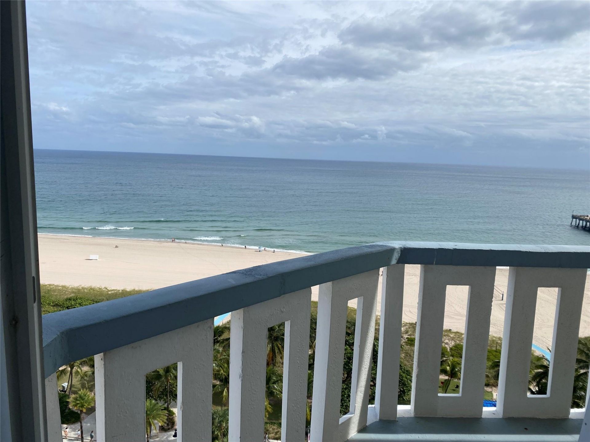 305 N Pompano Beach Boulevard, Unit 1511, Pompano Beach, FL 33062 Photo