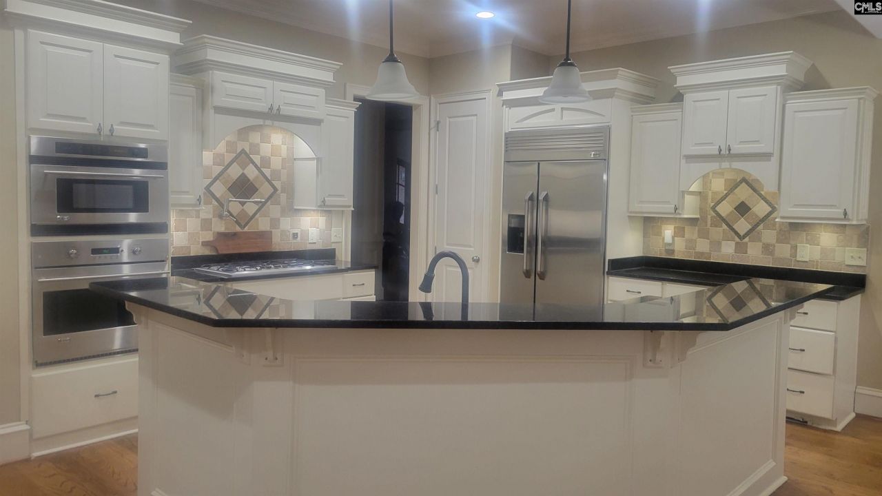 211 Cutters Cove Court  Photo 14