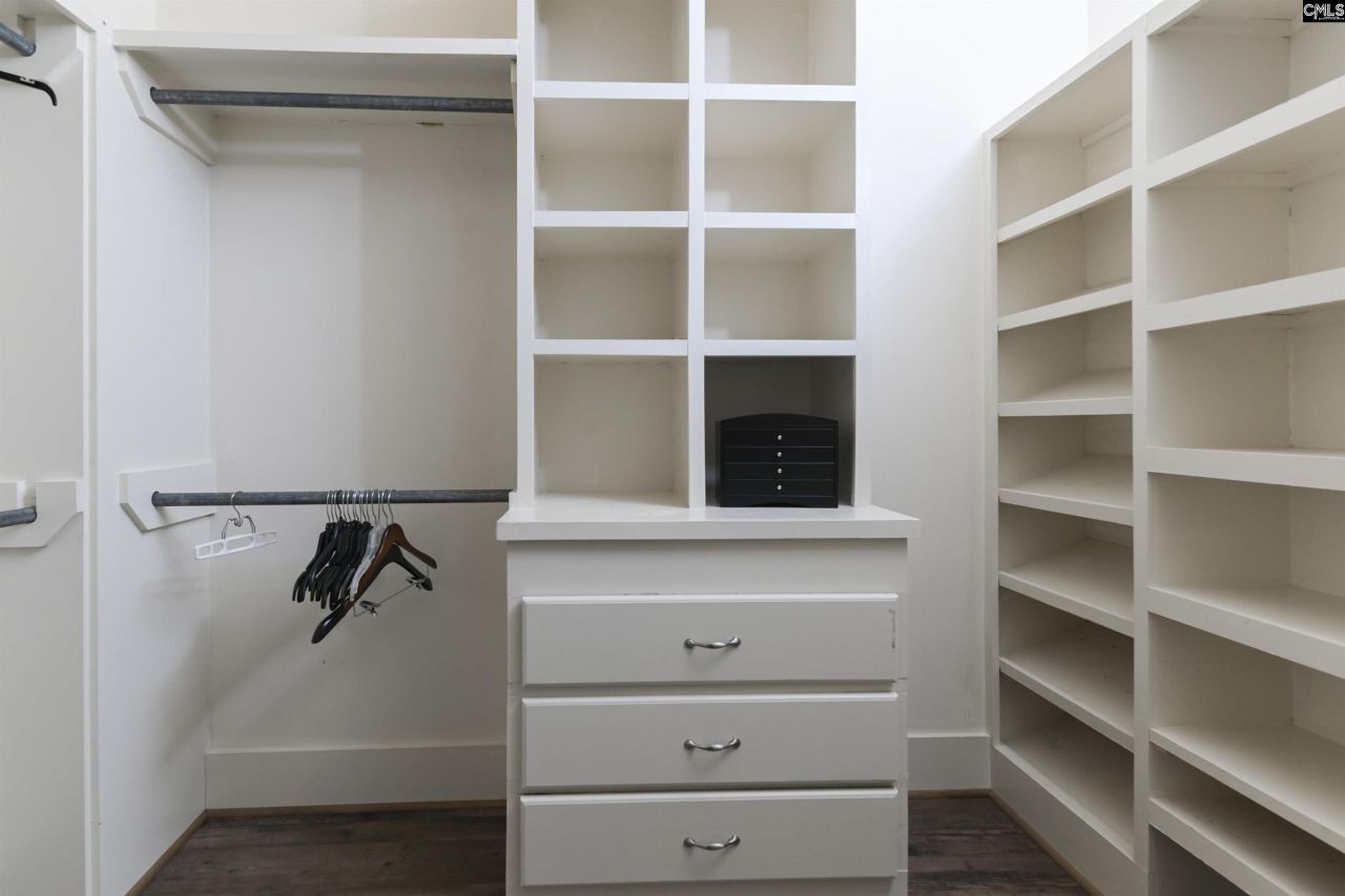 211 Cutters Cove Court  Photo 31