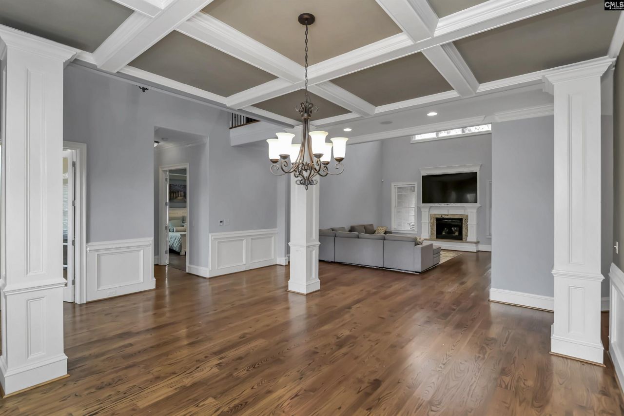 211 Cutters Cove Court  Photo 9