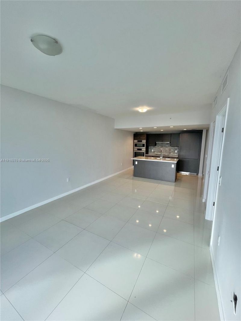 7875 NW 107th Ave, Unit 514, Doral, FL 33178 Photo