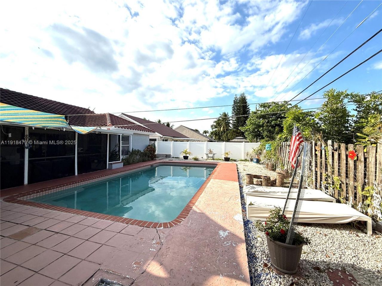 1060 New Parkview Pl, Haverhill, FL 33417 Photo